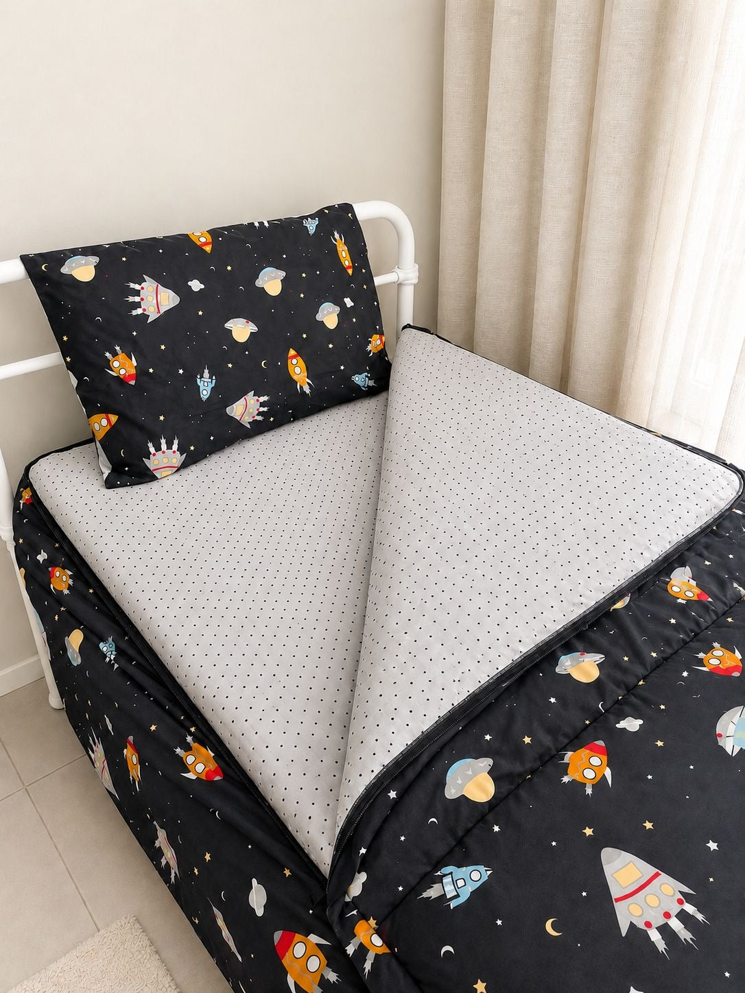 Space Explorer Zip Bedding Set
