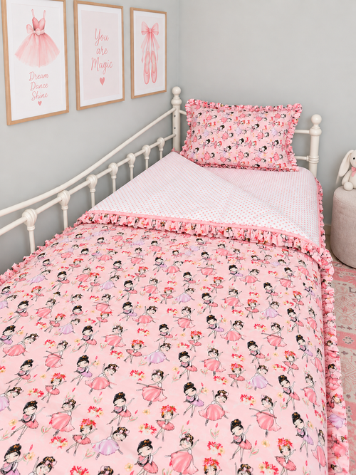 Ballerina Dreams Zip Bedding Set