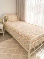 Meadow Bloom Zip Bedding Set